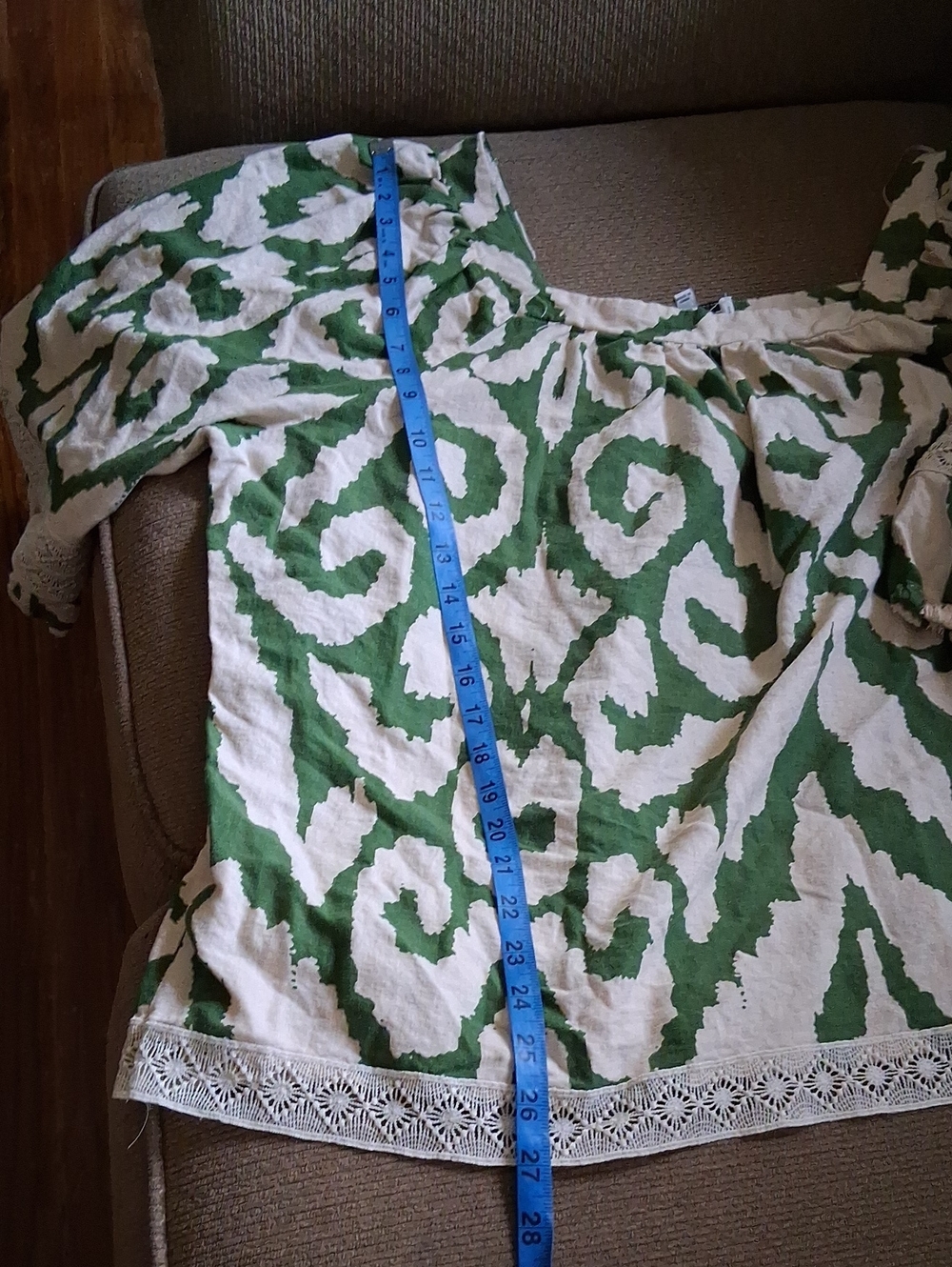 Rachel Zoe Green and White Off-the-Shoulder Printed Top - Picture 3 of 7